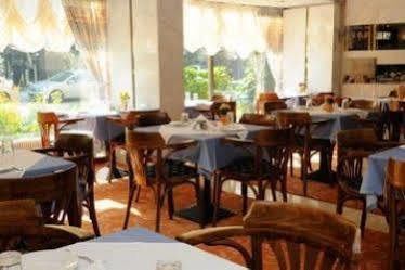 Acropol Hotel Atene